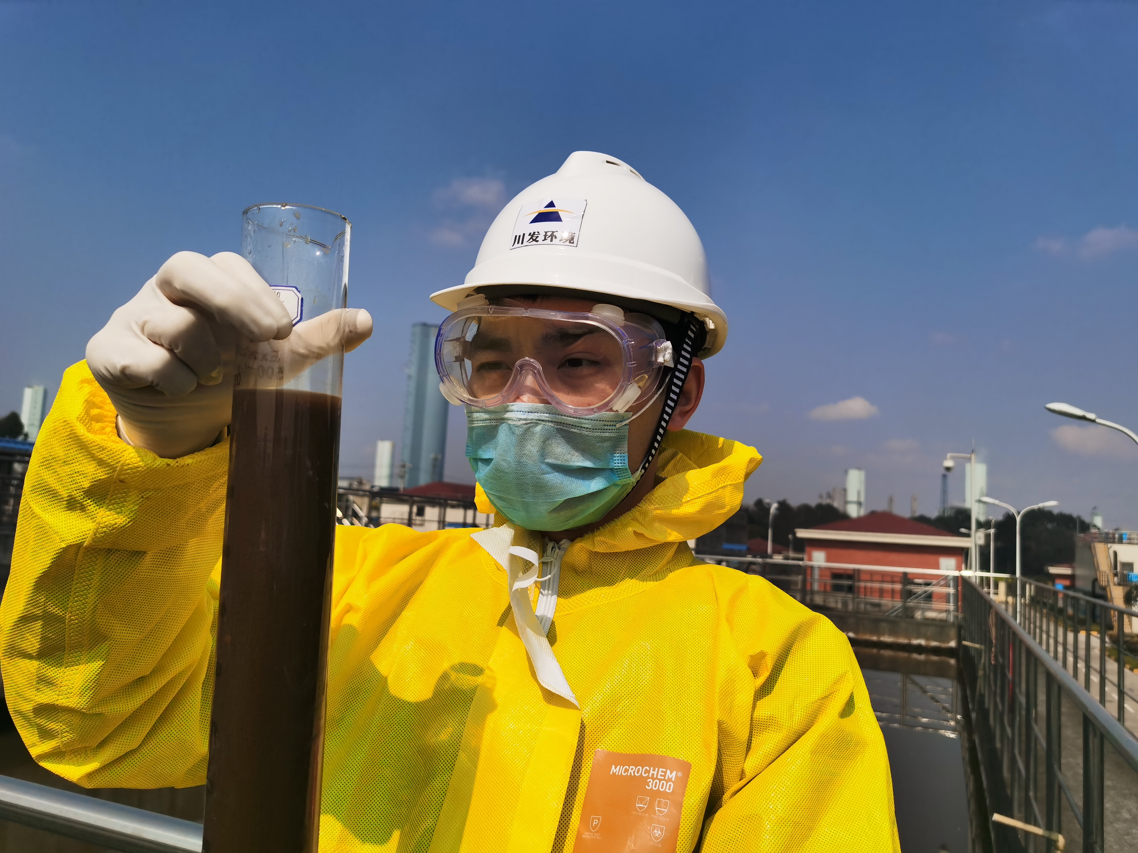 【抗疫先锋②】筑起一线抗“疫”治污的“防火墙”