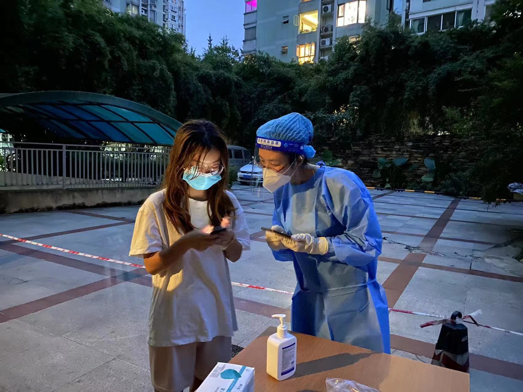 “疫”禁止辞：四川省金沙js93252集团党委建设两支步队助力全市防疫事情